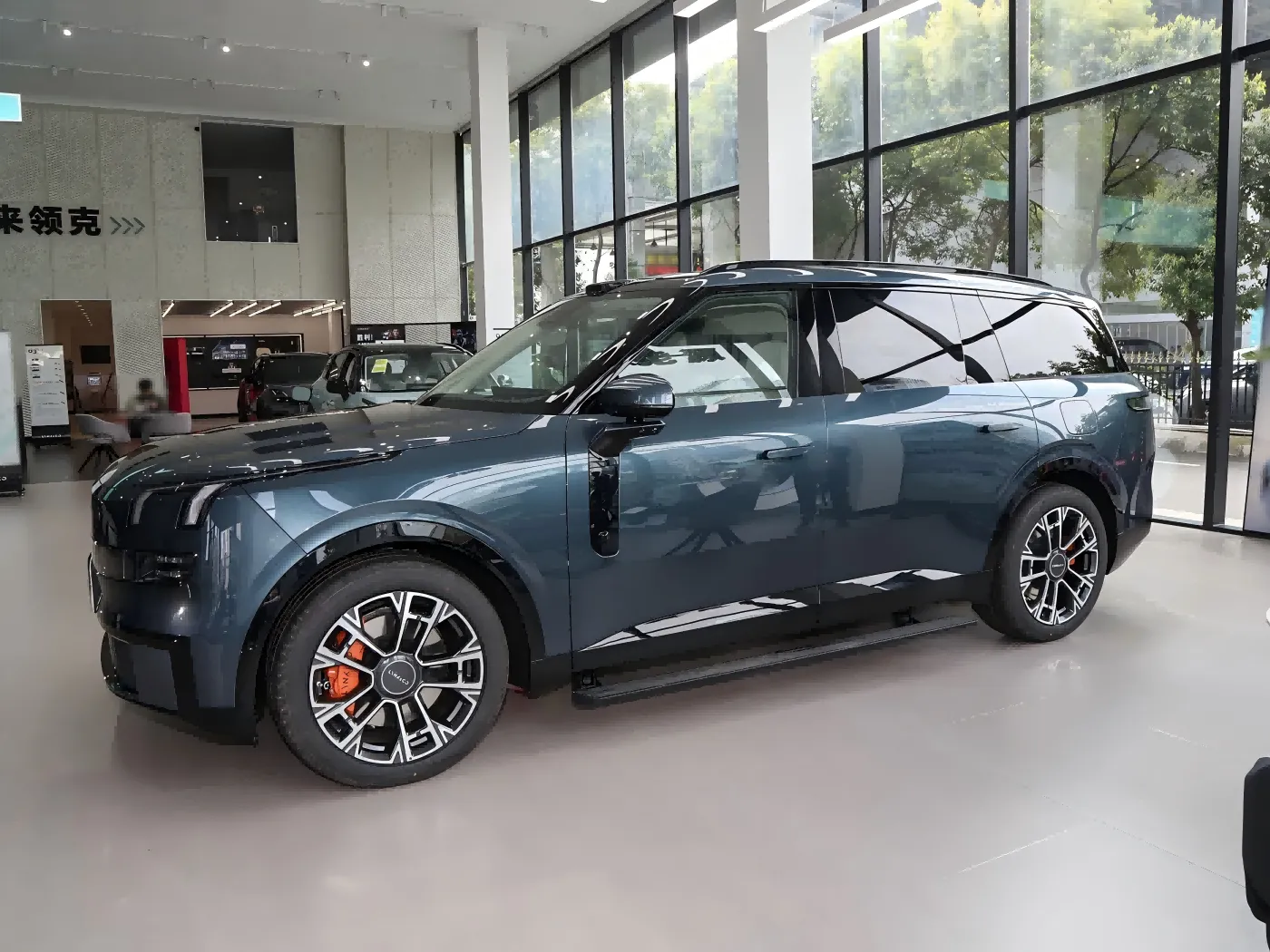 Το Lynk & Co 900 θα ξεκινήσει προ-πωλήσεις στις 25 Μαρτίου και θα κυκλοφορήσει επίσημα στα τέλη Απριλίου!